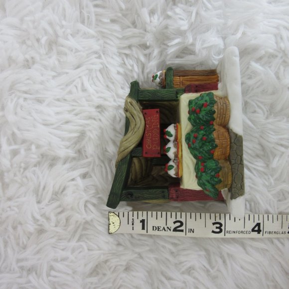 Deptartment 56 Christmas Pudding Costermonger #58408 *Pudding Stand Only* - Picture 4 of 10